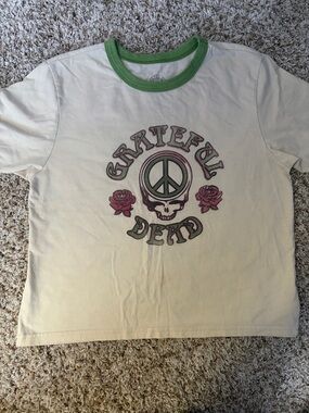 Grateful Dead Kids Cream Tee with Green Trim and Rose Skull Graphic